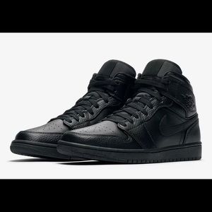 Nike Air Jordan 1 Mid Triple Black 554724-091 Men's Sizes